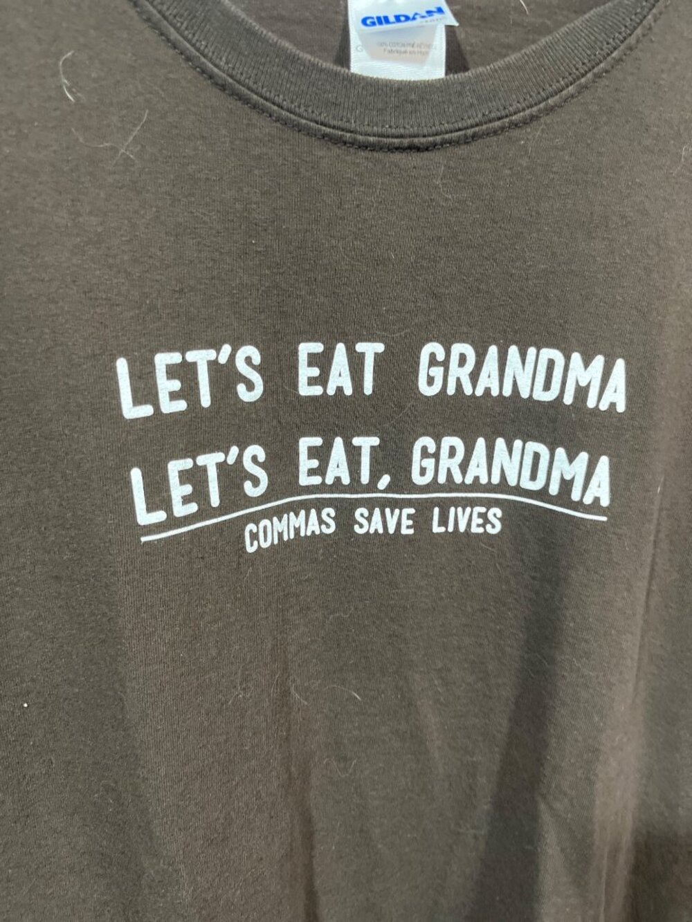 Lets Eat Grandma Commas Save Lives Gildan Ultra Cotton Brown T-Shirt Size L - Picture 2 of 6